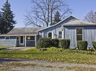 61201 County Road 687, Dowagiac, MI 49047