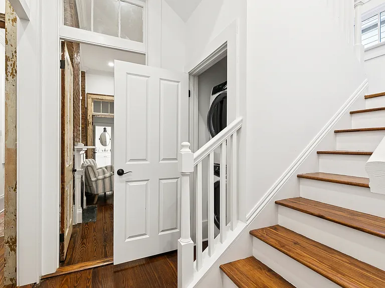 2235 N Rampart St — Photo 37