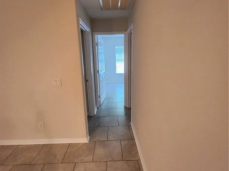 6521 E Grayson St — Photo 12