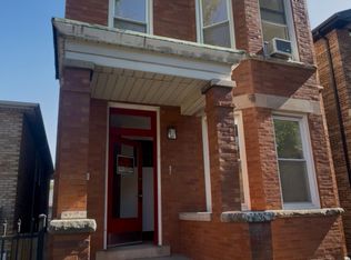 3121 S May St #2F, Chicago, IL 60608