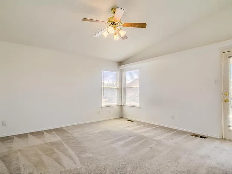 7320 Eagle View Ave NE — Photo 21