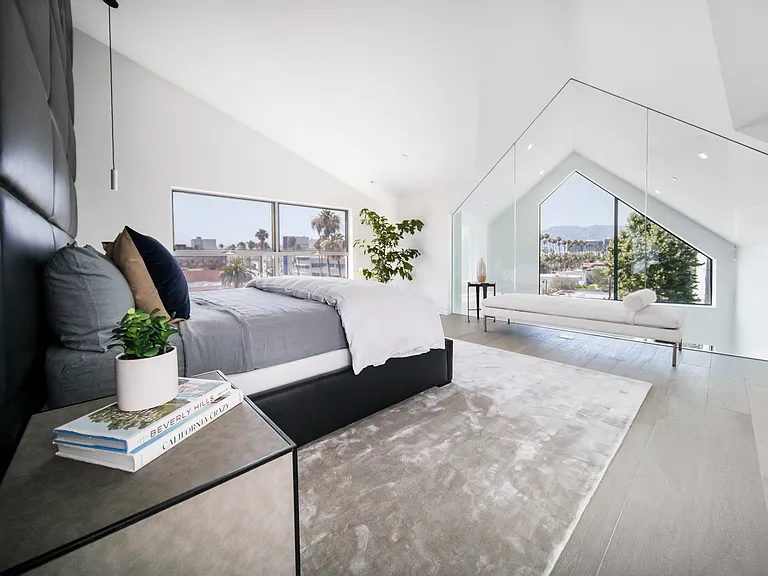 Gardenhouse Beverly Hills — Photo 10