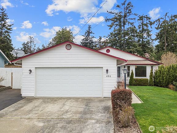 2nd image of 450 W Whidbey Avenue