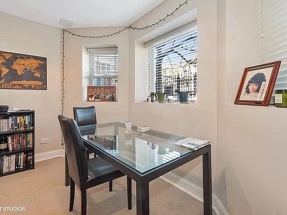 2nd image of 3521 W Dickens Ave APT 1