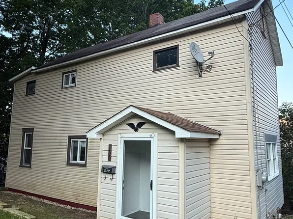 133R Sell St, Johnstown, PA 15905