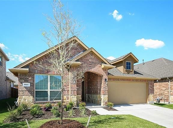 2nd image of 944 Bluebird Way