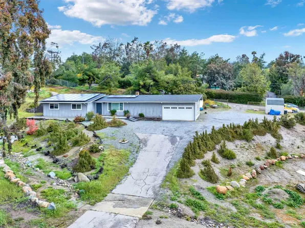 2855 N Victoria Dr, Alpine, CA 91901