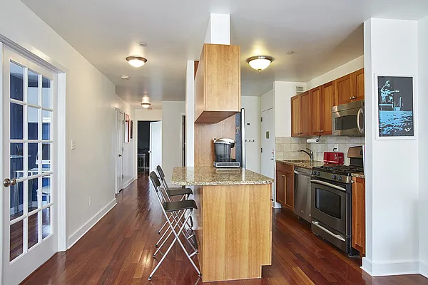 Sold by Stribling | media 13