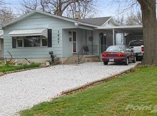 1827 W Scott St, Springfield, MO 65802