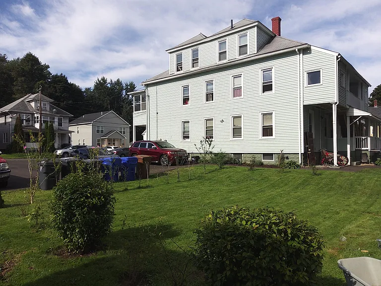 Side yard