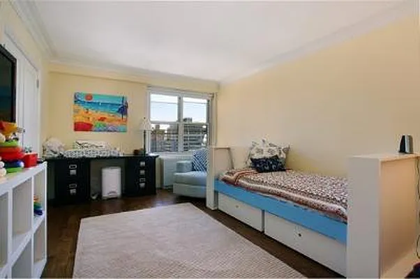 Sold by Citi Habitats | media 23