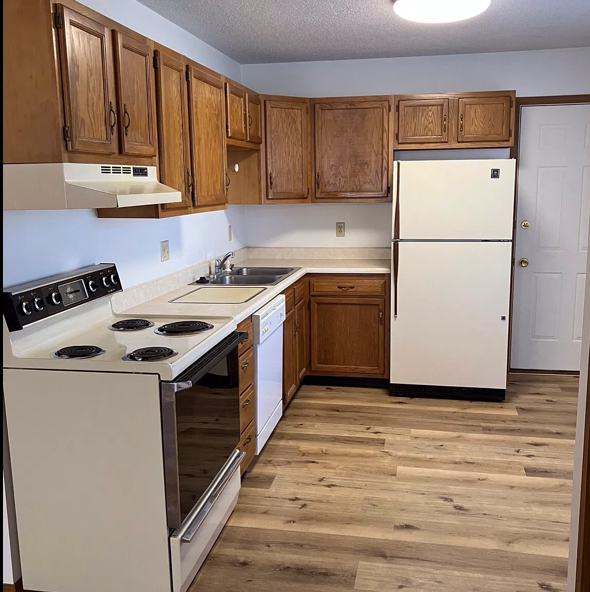2 bed, 850 sqft, $1,000 — Photo 4