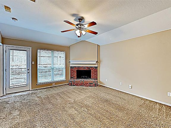 4th image of 3014 Casa Bella Dr