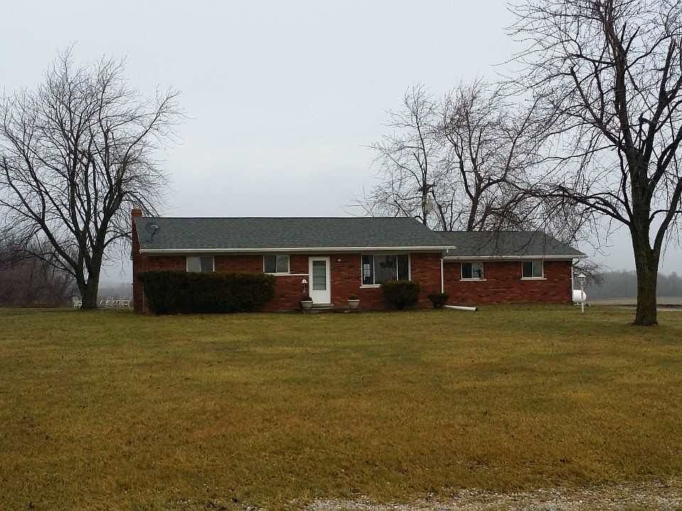 2nd image of 5871 Hough Rd