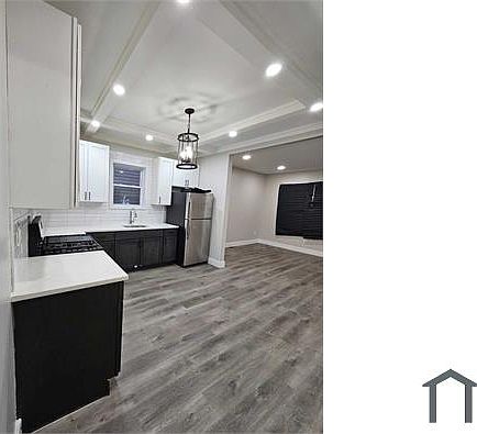 2nd image of 193 Seymour Ave #1