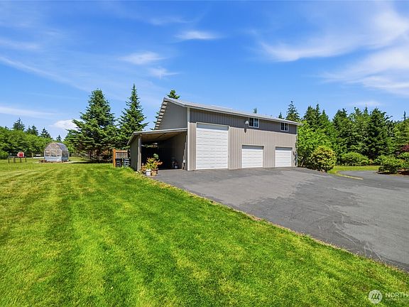 4th image of 6215 63rd Avenue NE