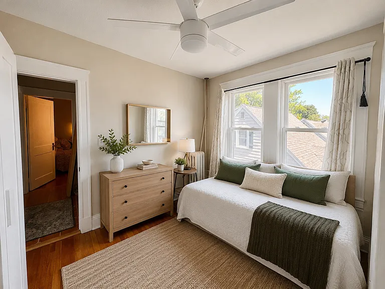89 Burget Ave — Photo 11