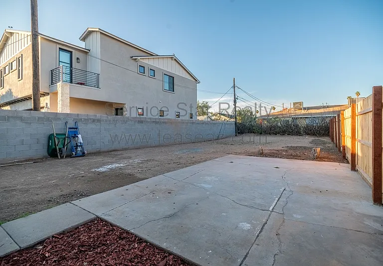 850 W Hazelwood St — Photo 15