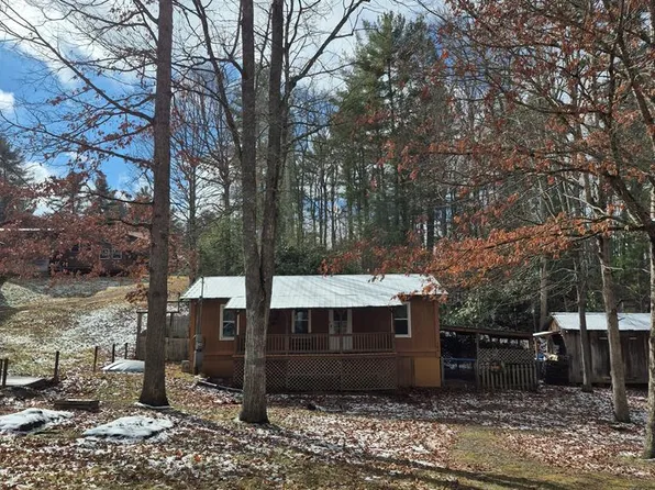 164 Deer Hollow Rd, Sugar Grove, VA 24375