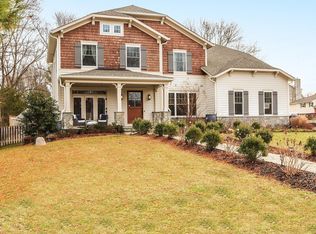 8805 Winthrop Dr, Alexandria, VA 22308