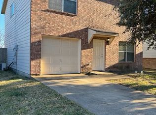 272 Ariel Ln, Wilmer, TX 75172