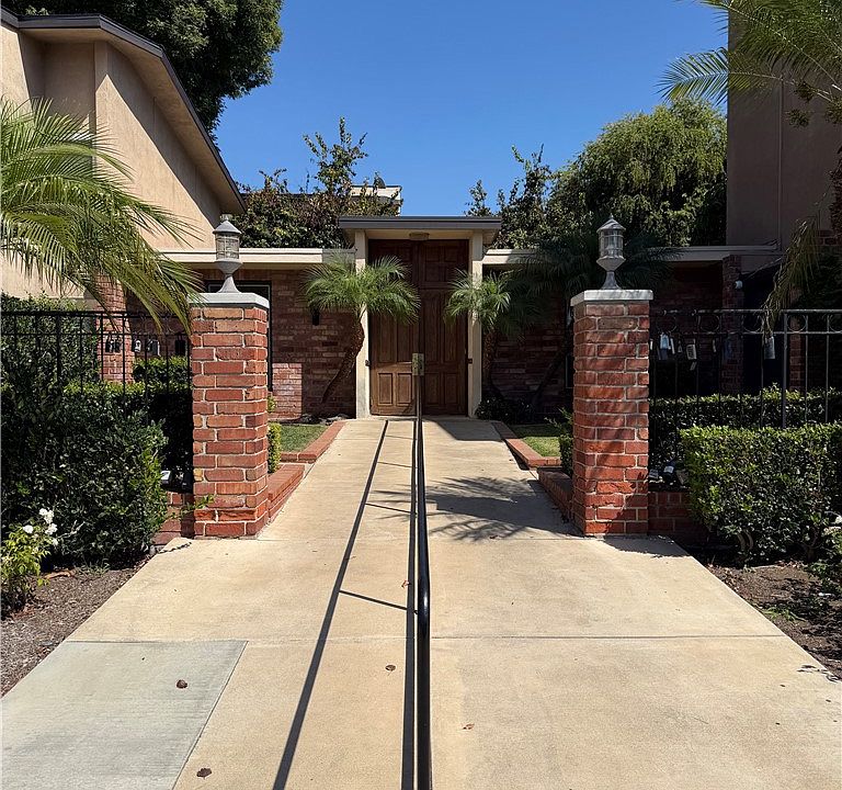 1st image of 12200 Montecito Rd APT B103