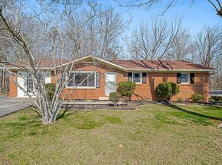 420 Pinecrest St, McMinnville, TN 37110