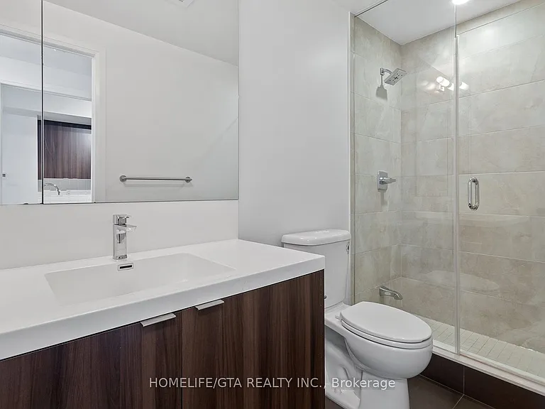 101 Erskine Ave #420 — Photo 26