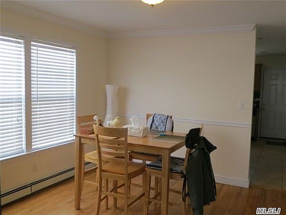 4th image of 12 West Dr #A