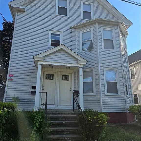 6 Winthrop St #1 — Photo 1