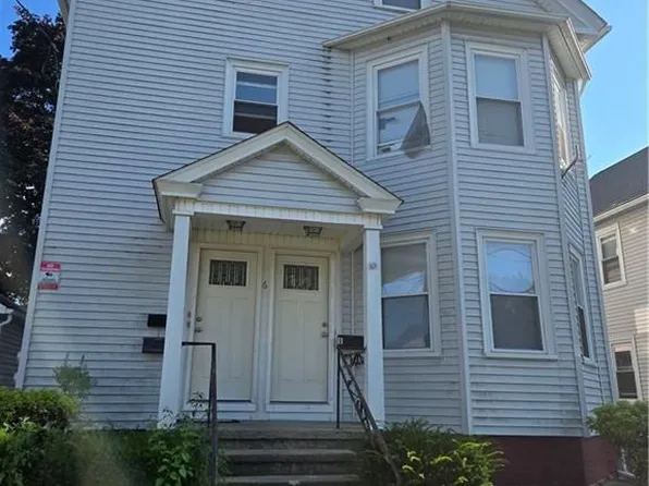 6 Winthrop St #1, Cranston, RI 02910
