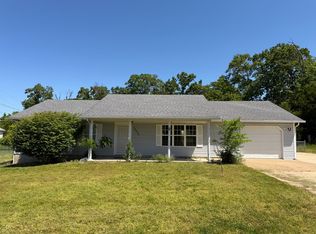 14615 Hobby Dr, Saint Robert, MO 65584