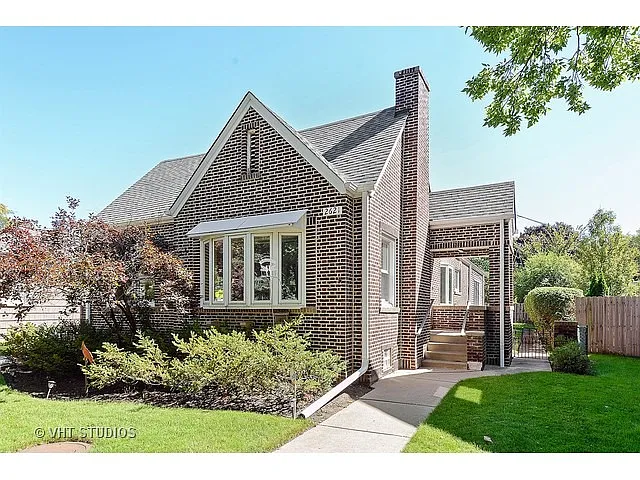 2621 Central Park Ave photo 1