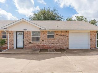 1300 Sequoyah St, Moore, OK 73160