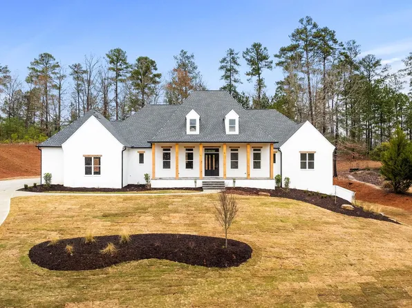 1261 Glen Eagle Dr, Greensboro, GA 30642