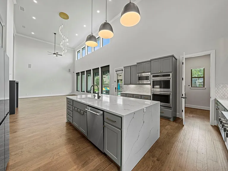 19110 Wimberly Hills Ln — Photo 7