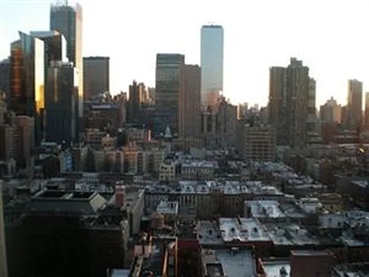 Sold by Douglas Elliman | media 24