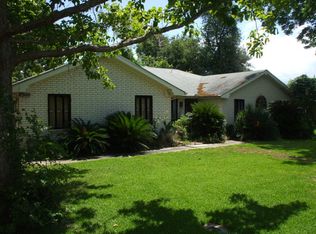 2300 Duff Dr, Port Arthur, TX 77642