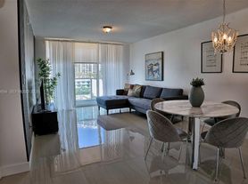 31 SE 5th Ave, Miami, FL