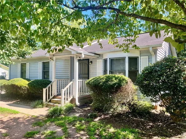 302 Fallstaff St, Anderson, SC 29624