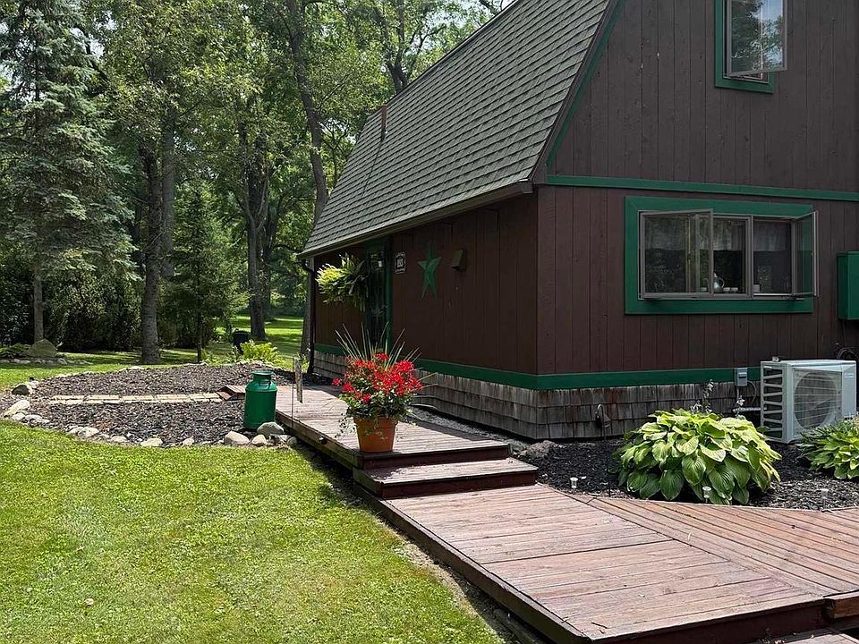 1st image of 1193 Sand Lake Dr