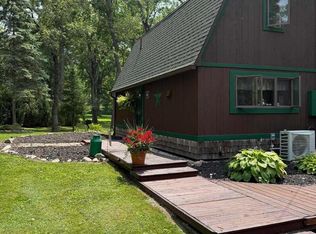1193 Sand Lake Dr, Onsted, MI 49265