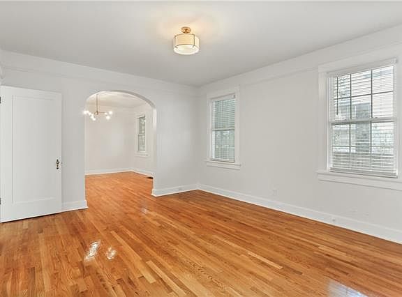 5th image of 932-34 Nashville Ave #932