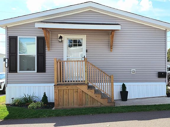 2nd image of 9 Harway Dr