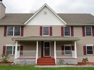 304 Temple Hill Rd, New Windsor, NY 12553