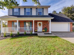 7409 Harvest Creek Ln, Powell, TN 37849