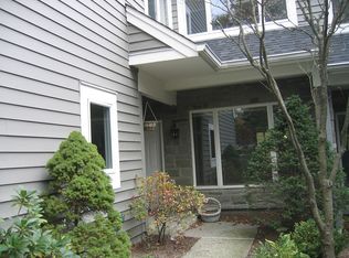 256 Barnstable Dr, Wyckoff, NJ 07481