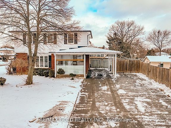 3rd image of 1 Elrose Rd