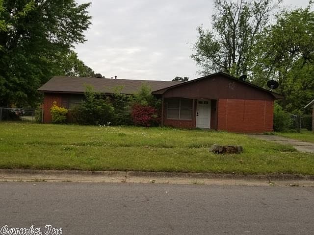 1st image of 1804 E 10th Ave