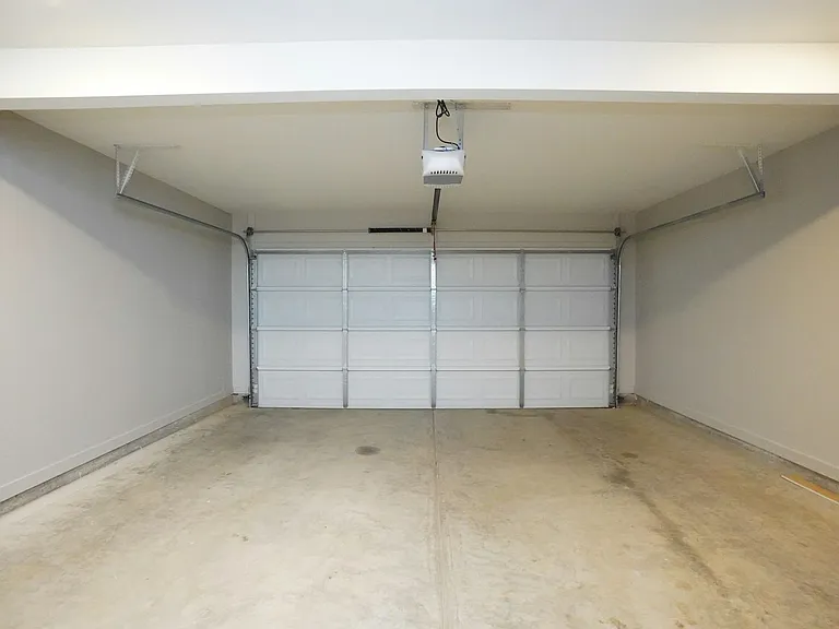 1337 Benjamin Harrison Dr — Photo 48
